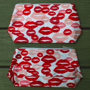 Clinique, Lips 2 Cosmetic Bags #Valentines Day ❤️